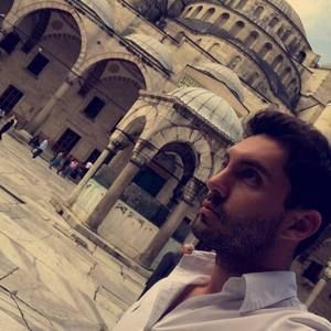 Meet your Posher, Mustafa